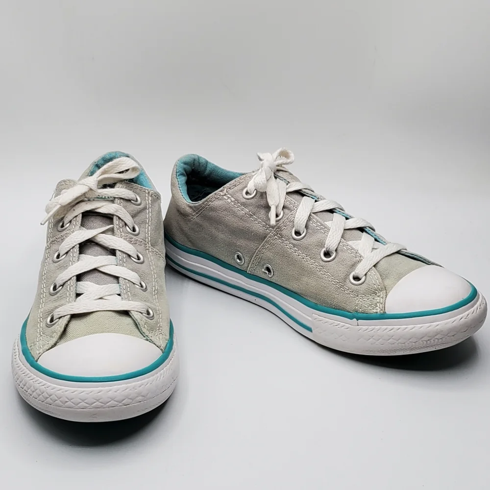 Converse allstar skater sneakers size 3